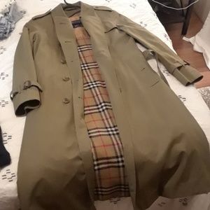 Burberry Trench (Vintage)